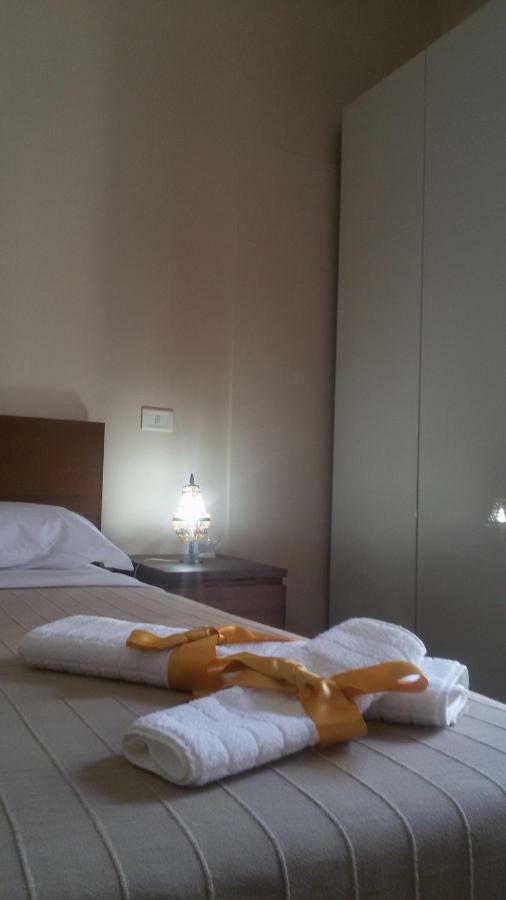 Guest House Le Ginestre Dell'Etna ベルパッソ エクステリア 写真